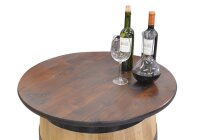 Tabla de madera como superficie para barriles de vino, color nogal